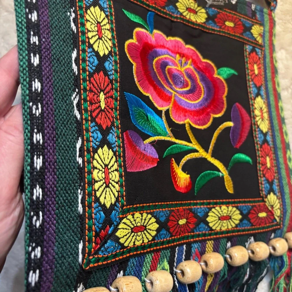 NEW Crossbody Bag Black Fabric Floral Embroidered Boho Wood Beads Fringe NWT - Picture 8 of 16